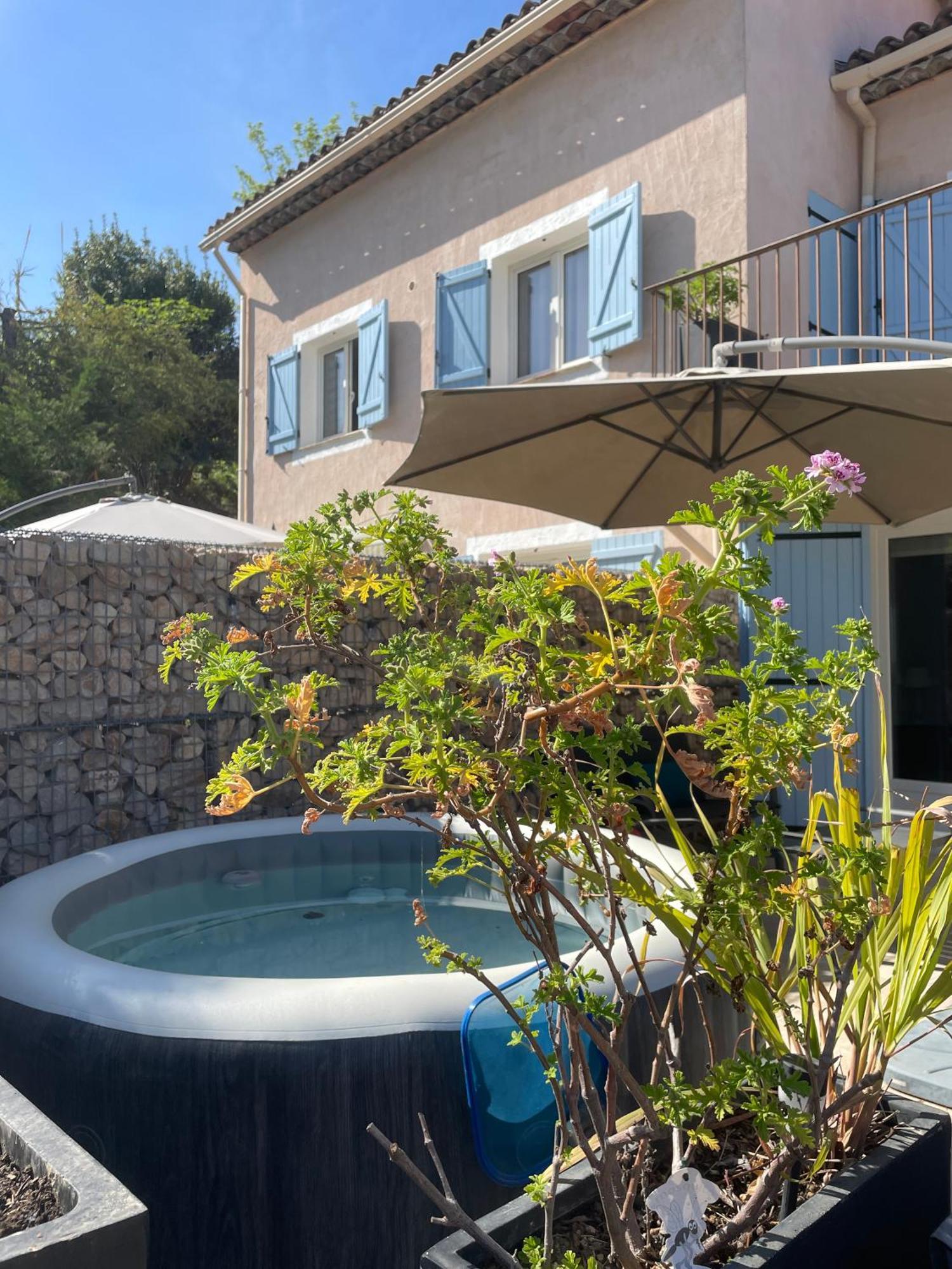 Luva D'Azur, Rez De Villa Le Riou - Le Vallon Le Bar-sur-Loup Exterior photo